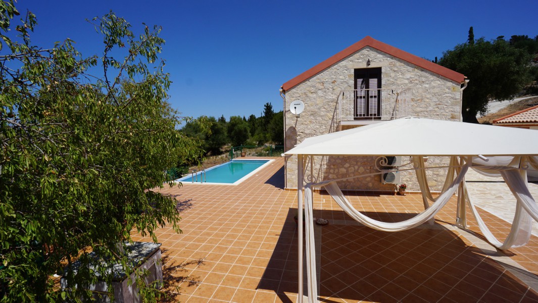 Kefalonia villa fiscardo 04